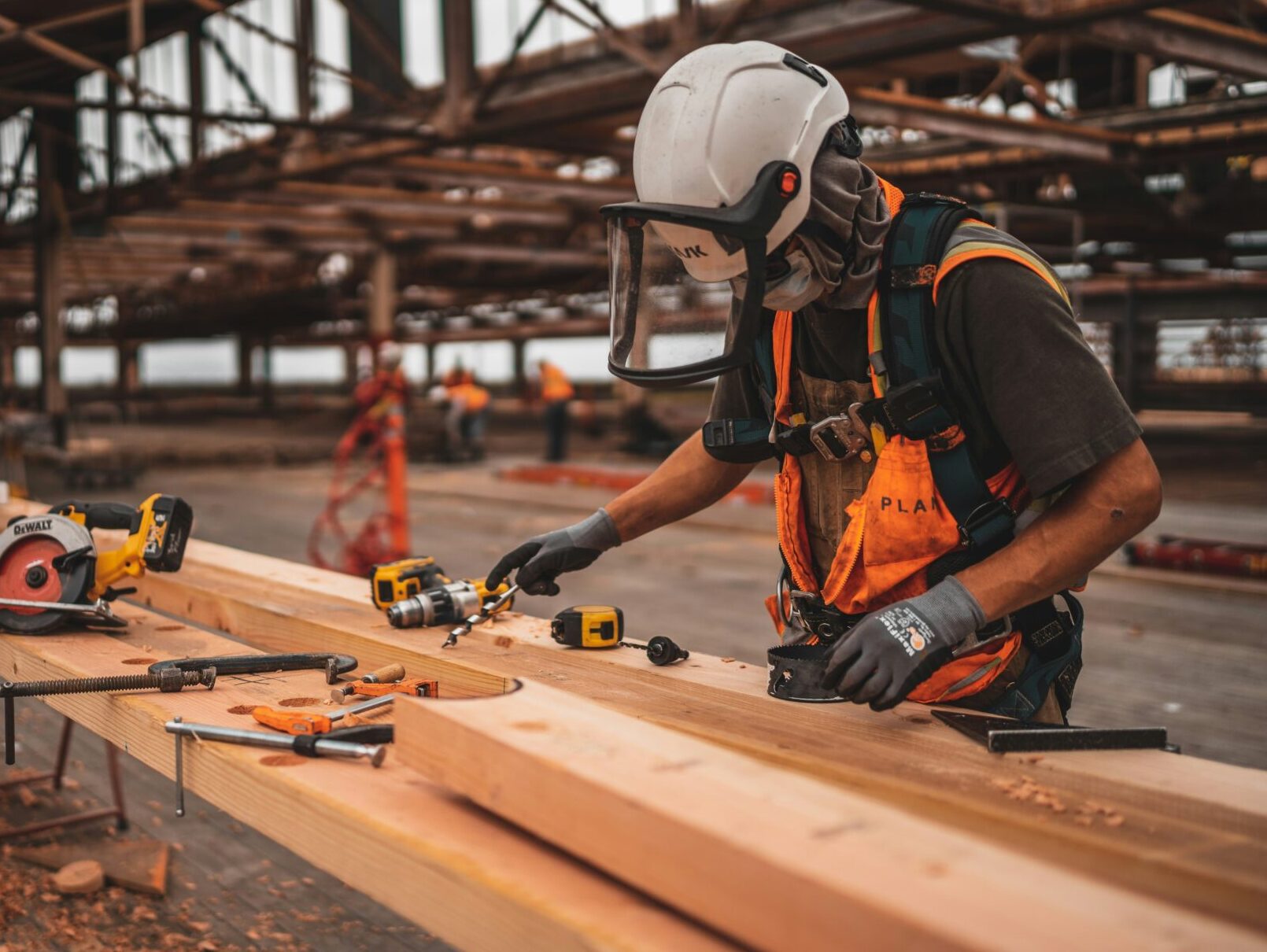 jeriden-villegas-VLPUm5wP5Z0-unsplash Construction worker on site - Jobs in Colorado